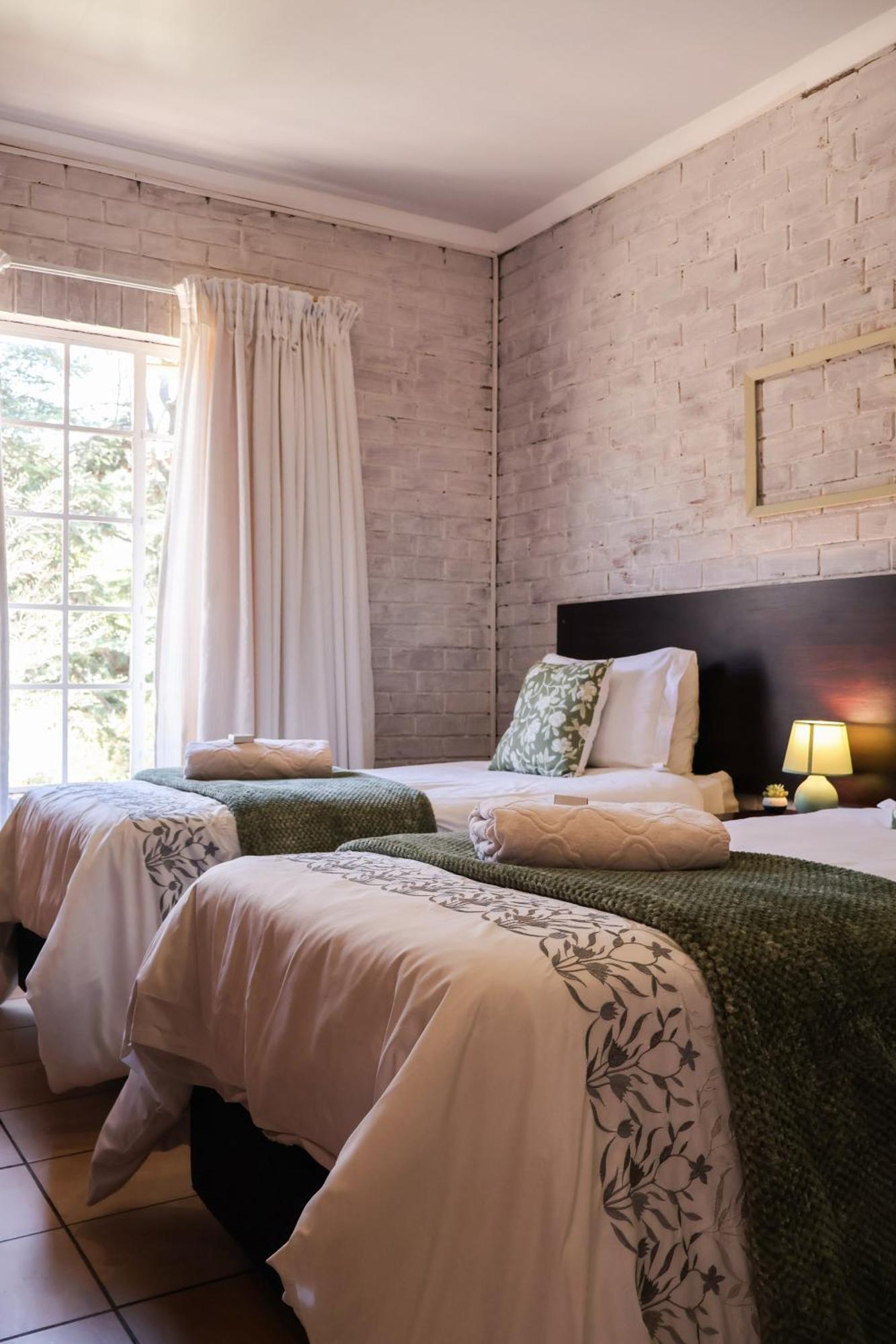 Rooiberg View Clarens Bed & Breakfast エクステリア 写真