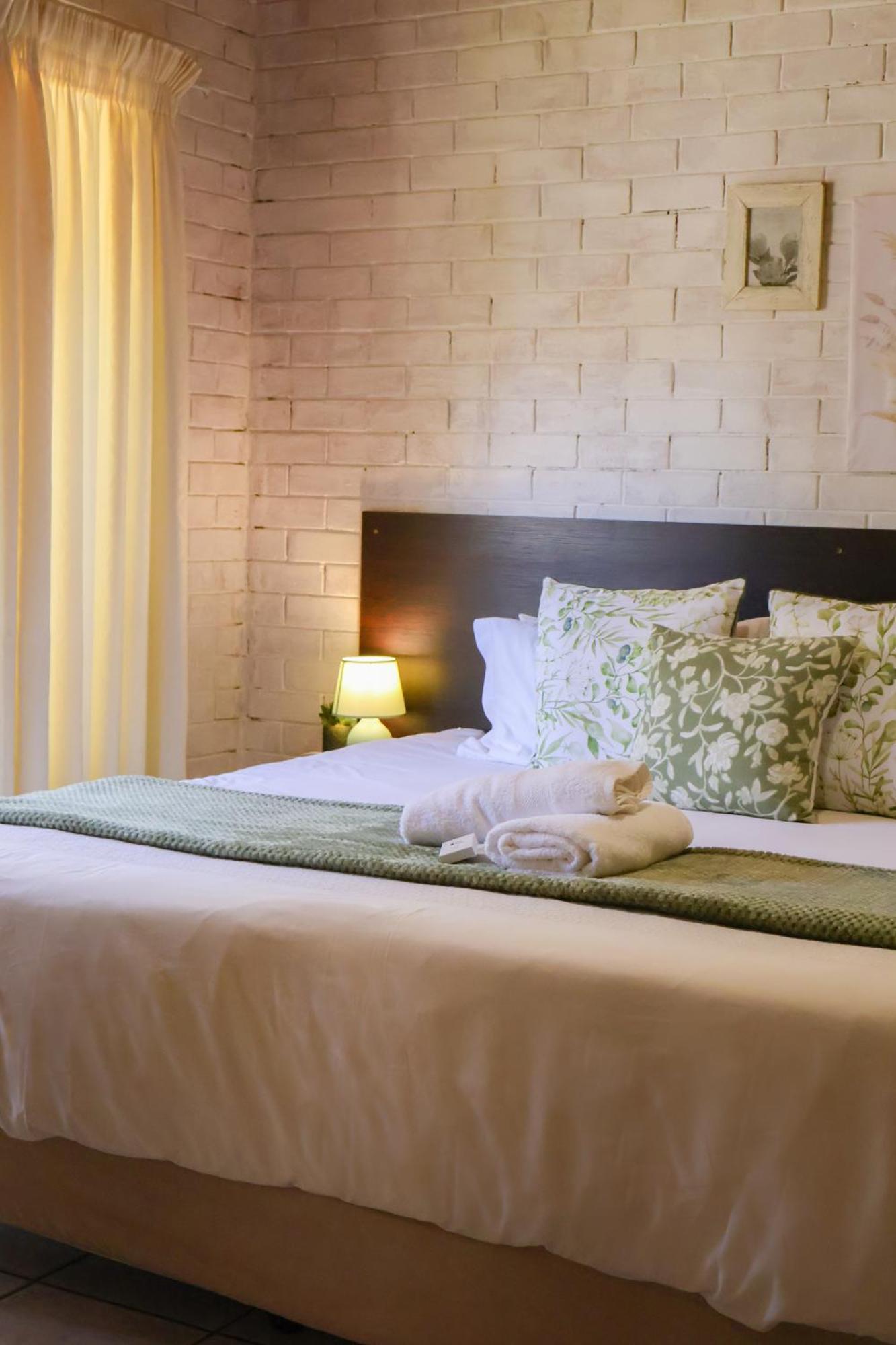Rooiberg View Clarens Bed & Breakfast エクステリア 写真